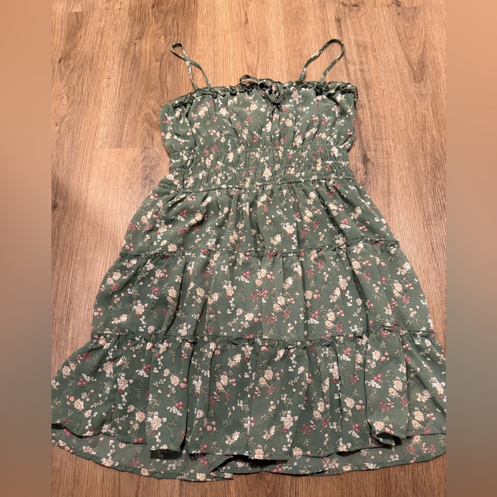 Chic dress